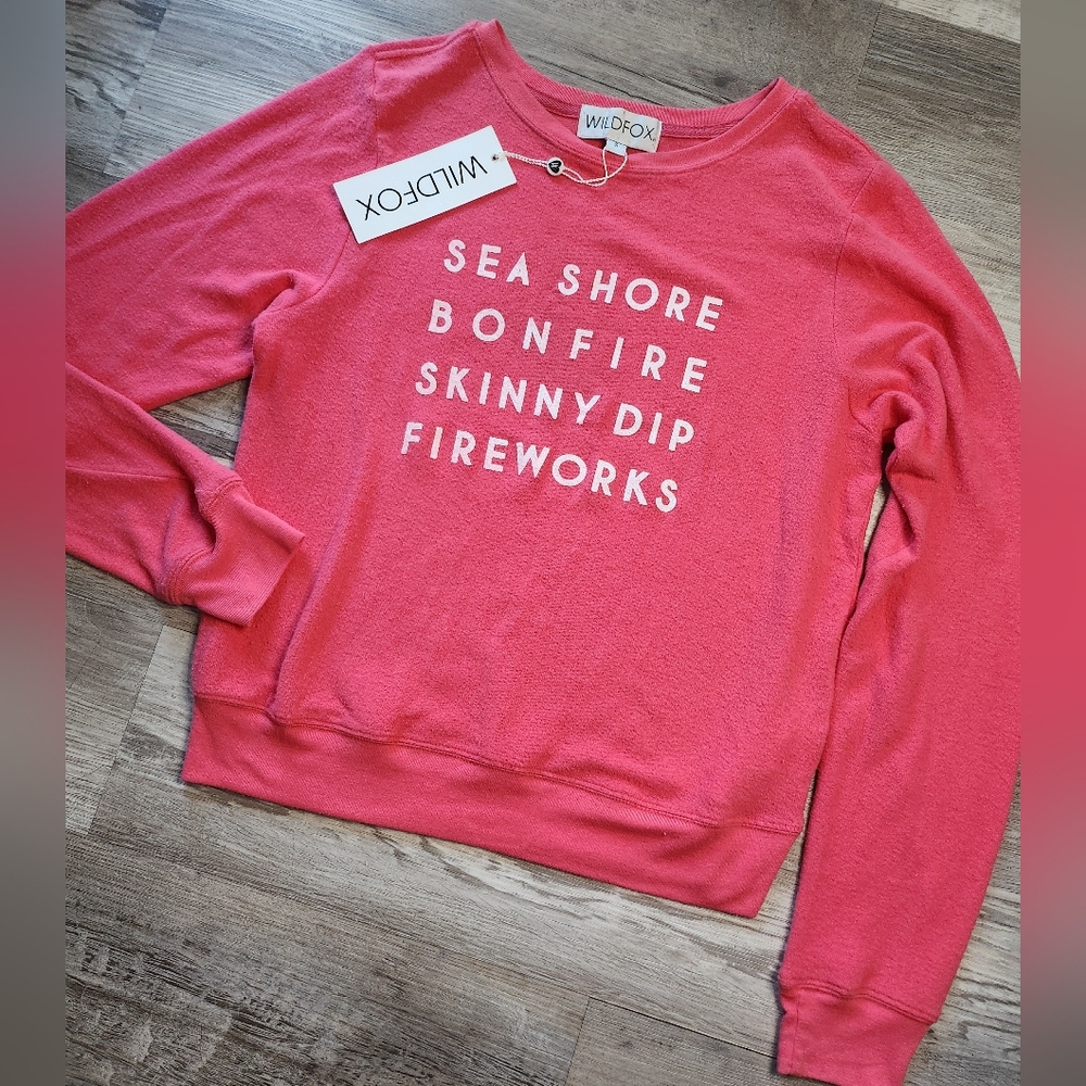 Wildfox Coral Pink Super Soft Graphic Pullover Sweater